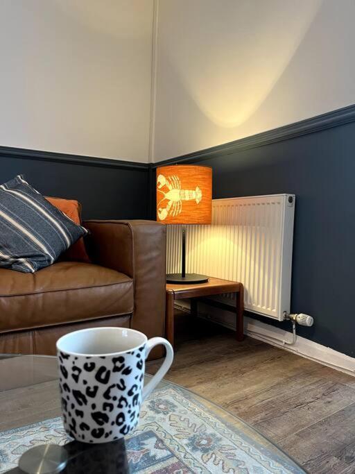 Lobster Cottage - Stylish 3 Bedroom Cottage In Heart Of Tenby Town, Pembrokeshire Exterior photo